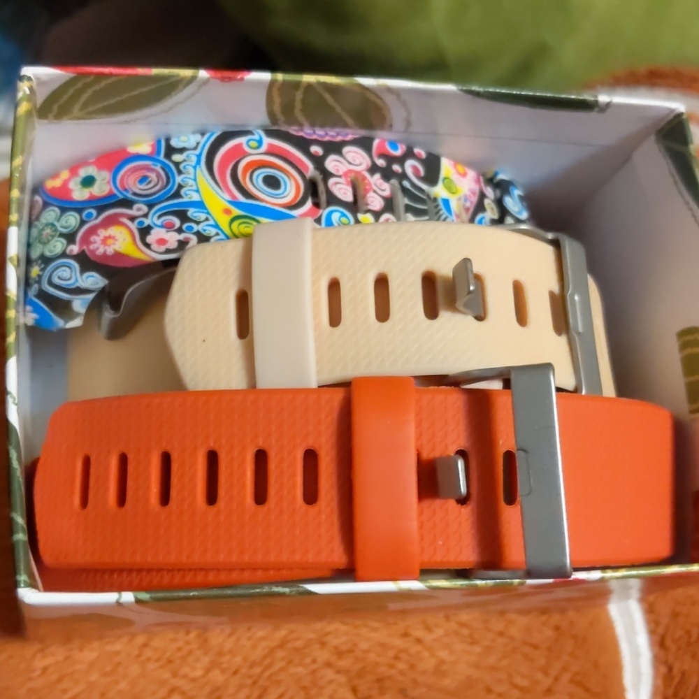 Lot of 4 Fitbit charge 2 wristbands